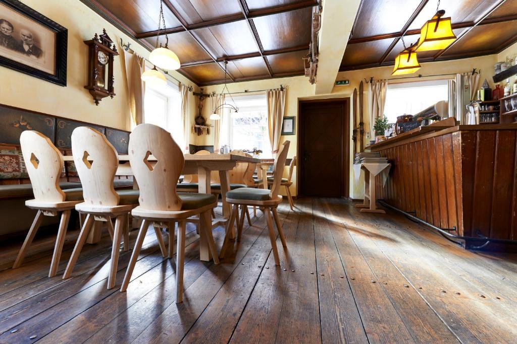 Hotelchen Doellacher Dorfwirtshaus Großkirchheim Екстериор снимка
