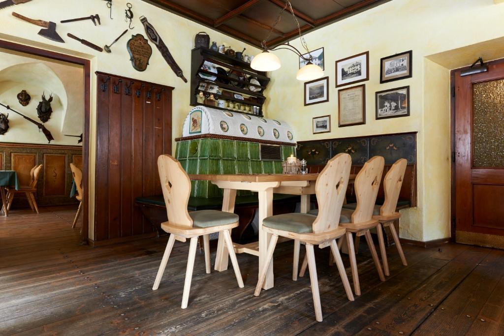 Hotelchen Doellacher Dorfwirtshaus Großkirchheim Екстериор снимка